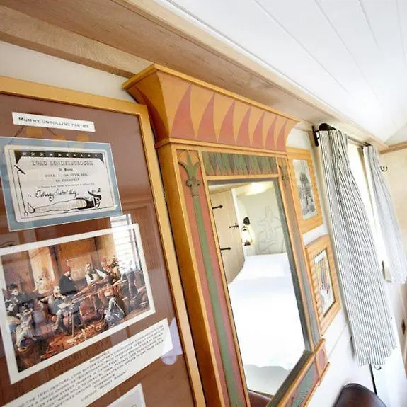 Holiday home Hornington Manor Luxury Shepherd Huts York