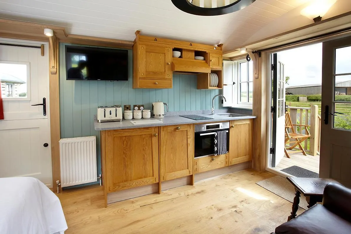 Hornington Manor Luxury Shepherd Huts York Holiday home
